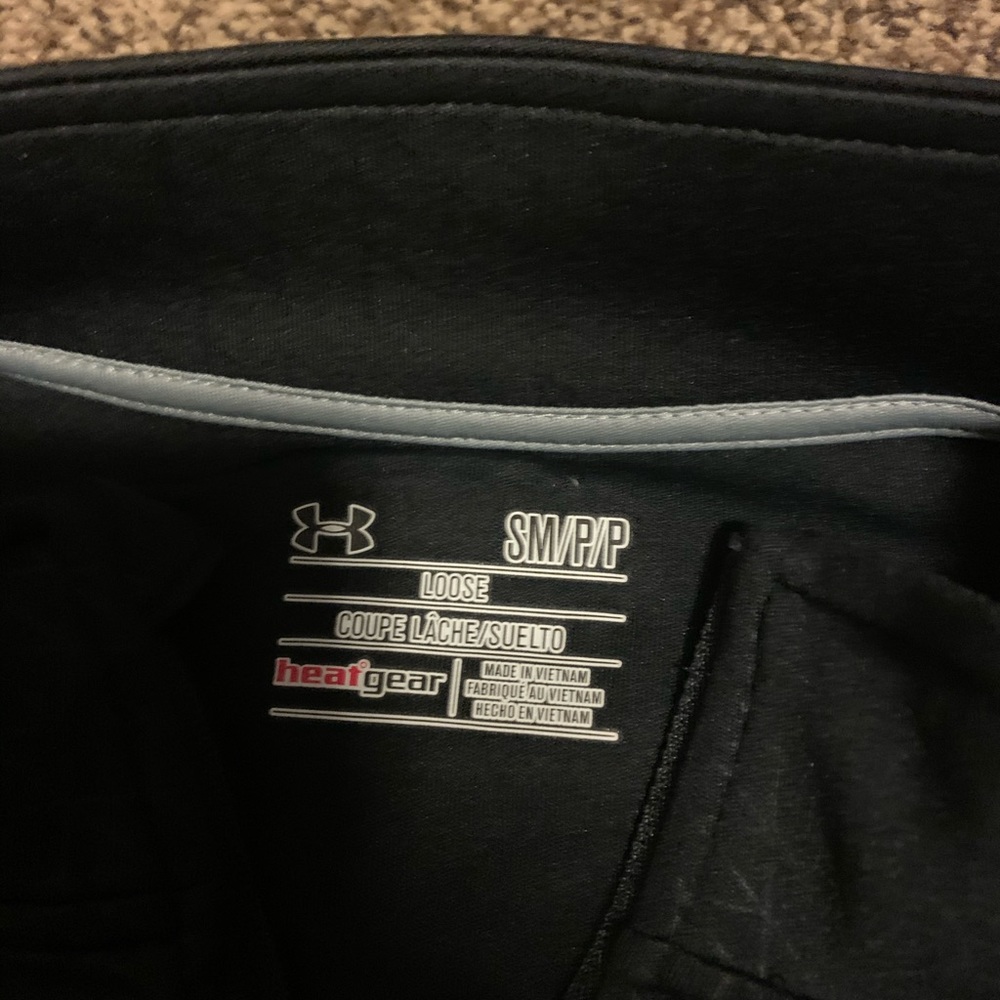 Active 1/4 zip pull over! - Picture 2 of 2